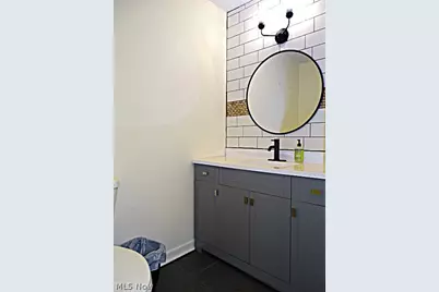 1010 Crestline Drive, Akron, OH 44312 - Photo 15