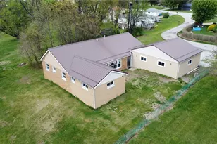 146 Brown Rd, Follansbee, WV 26037 - Photo 5