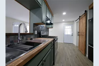 2404 Main Street, Wellsburg, WV 26070 - Photo 9