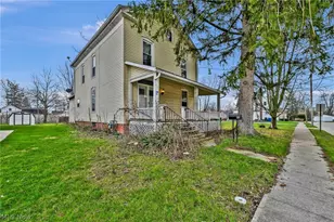 112 Adams St, Wellington, OH 44090 - Photo 25