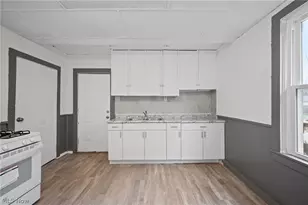 2180 W 83rd St, Loveland, OH 44102 - Photo 27