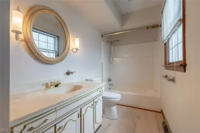 210 Cypress Avenue, Louisville, OH 44641 - Photo 29