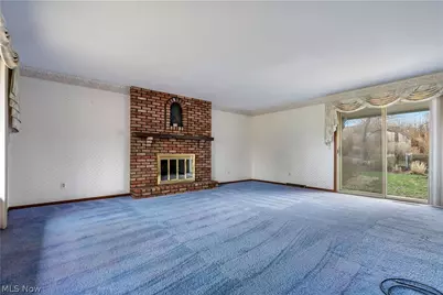 210 Cypress Avenue, Louisville, OH 44641 - Photo 9