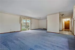 210 Cypress Ave, Louisville, OH 44641 - Photo 11