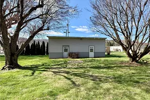 175 3rd St, Lowell, OH 45744 - Photo 3