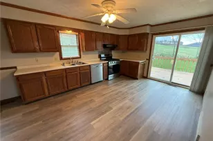 2286 Stonecreek Road SW, New Philadelphia, OH 44663 - Photo 5