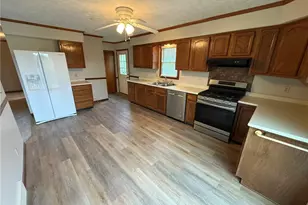 2286 Stonecreek Road SW, New Philadelphia, OH 44663 - Photo 7