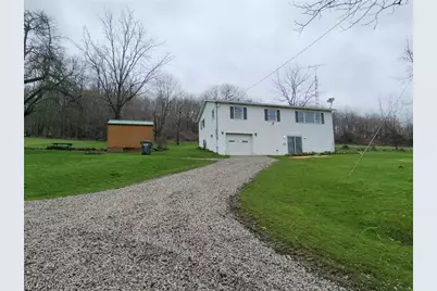 2286 Stonecreek Road SW, New Philadelphia, OH 44663 - Photo 1