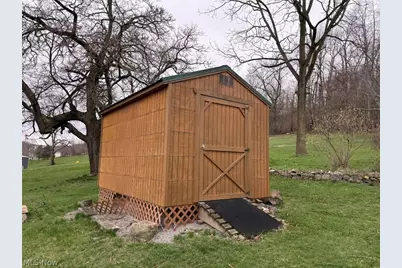 2286 Stonecreek Road SW, New Philadelphia, OH 44663 - Photo 23