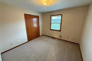 2286 Stonecreek Road SW, New Philadelphia, OH 44663 - Photo 9