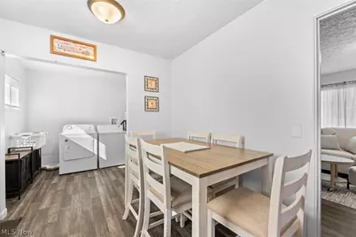 2225 Martha Avenue NE, Canton, OH 44705 - Photo 9