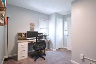 33850 Beachpark Dr, Eastlake, OH 44095 - Photo 25