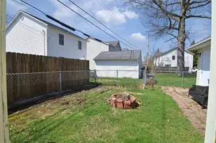 33850 Beachpark Dr, Eastlake, OH 44095 - Photo 27