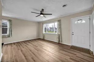 604 Bell Ave, Elyria, OH 44035 - Photo 5