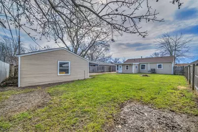 604 Bell Avenue, Elyria, OH 44035 - Photo 29