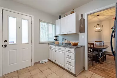 2435 Eastern Avenue, Alliance, OH 44601 - Photo 13