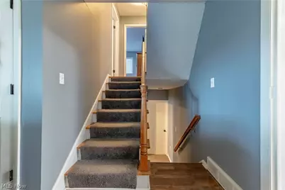 2435 Eastern Avenue, Alliance, OH 44601 - Photo 23