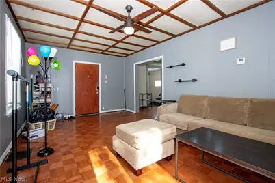 2106 Indiana Way NE, Canton, OH 44705 - Photo 5