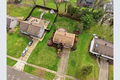 9415 Lawnfield Drive, Twinsburg, OH 44087 - Photo 37