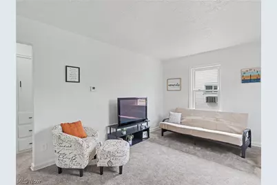 2549 26th Street, Cuyahoga Falls, OH 44223 - Photo 7