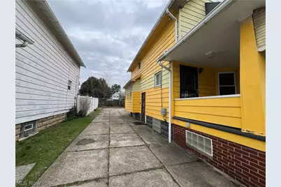 3637 E 104th Street, Loveland, OH 44105 - Photo 3