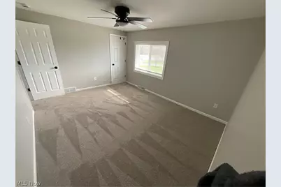 3960 W Erie Avenue #9, Lorain, OH 44053 - Photo 17