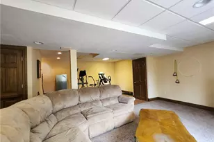 107 Cedar, Chardon, OH 44024 - Photo 33