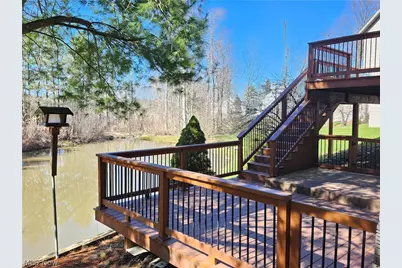 107 Cedar, Chardon, OH 44024 - Photo 43