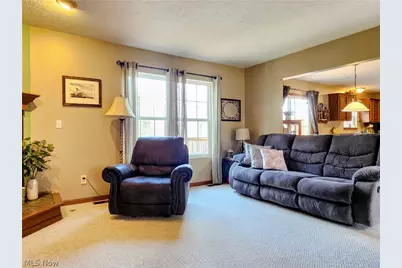 107 Cedar, Chardon, OH 44024 - Photo 7