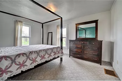 7506 Roy Andrews Road NW, New Philadelphia, OH 44663 - Photo 21