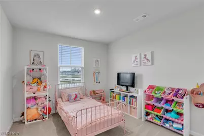 180 Wild Flower Drive, Elyria, OH 44035 - Photo 23