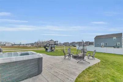 180 Wild Flower Drive, Elyria, OH 44035 - Photo 35