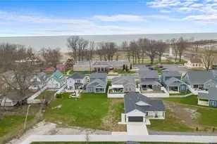 231 Lake Ave, Ashtabula, OH 44004 - Photo 31