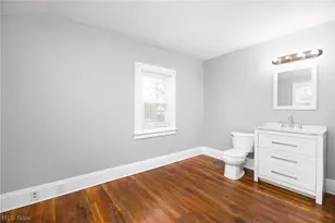 19307 Kildeer Ave, Loveland, OH 44119 - Photo 21