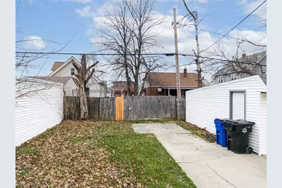 19307 Kildeer Avenue, Loveland, OH 44119 - Photo 5