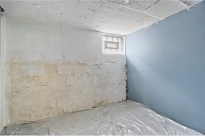 872 Cole Avenue, Akron, OH 44306 - Photo 33