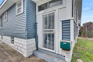 872 Cole Ave, Akron, OH 44306 - Photo 3