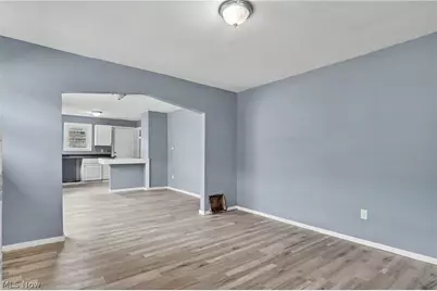 872 Cole Avenue, Akron, OH 44306 - Photo 11