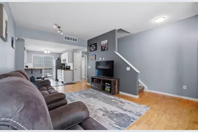 2055 E 36th Street, Loveland, OH 44115 - Photo 7