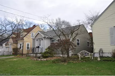 175 Harcourt Drive, Akron, OH 44313 - Photo 3