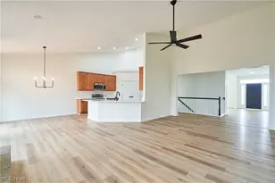 526 Paolo Circle NW, Canton, OH 44709 - Photo 5