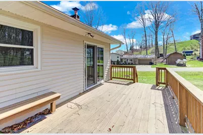 63 W Mohawk Drive, Malvern, OH 44644 - Photo 25