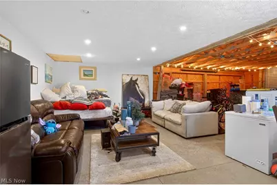 2994 Forestview Street NE, Canton, OH 44721 - Photo 9