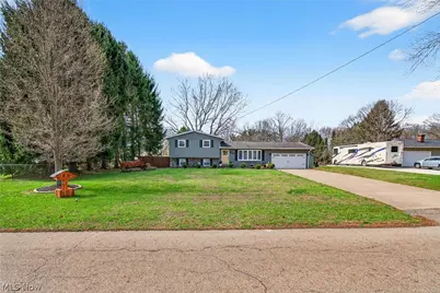 2994 Forestview Street NE, Canton, OH 44721 - Photo 3