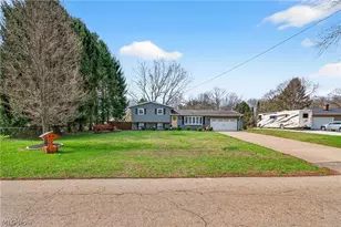 2994 Forestview St NE, Canton, OH 44721 - Photo 3