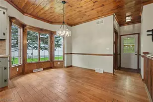 268 S Bayshore Dr, Columbiana, OH 44408 - Photo 11