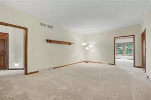 268 S Bayshore Dr, Columbiana, OH 44408 - Photo 17