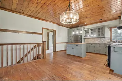 268 S Bayshore Drive, Columbiana, OH 44408 - Photo 5