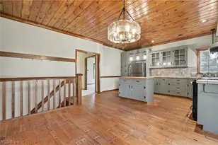 268 S Bayshore Dr, Columbiana, OH 44408 - Photo 5