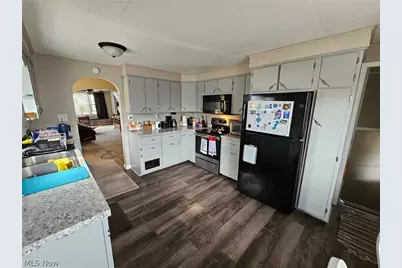 1305 Eastport Avenue, Uhrichsville, OH 44683 - Photo 7